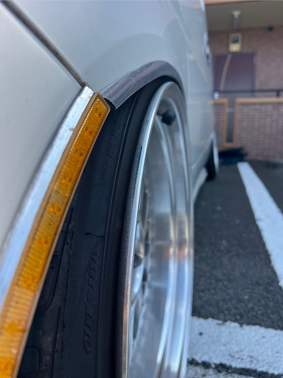 エルグランドのDIY・カーオーディオ紹介に関するカスタム事例の投稿画像1枚目