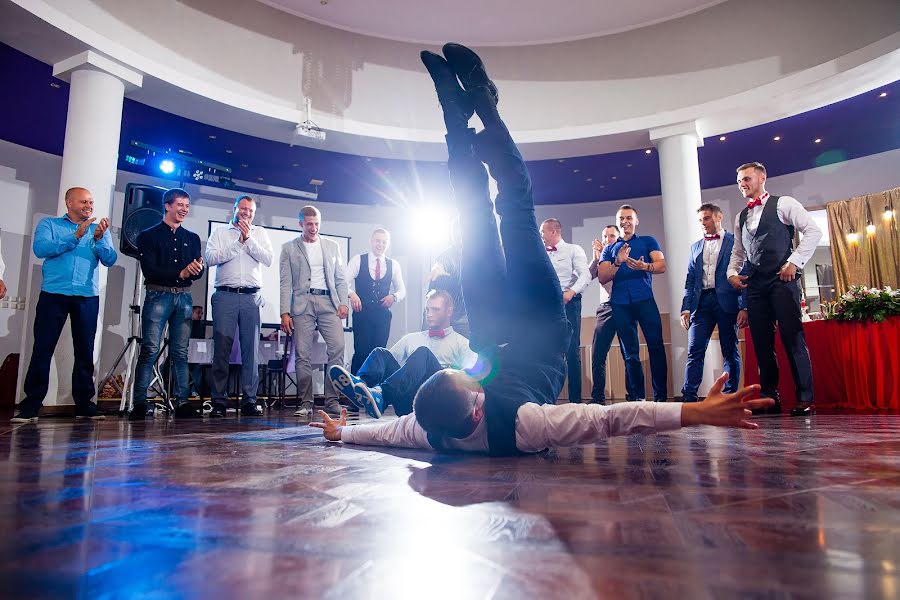 Fotógrafo de casamento Sergey Ezerskiy (esv1981). Foto de 28 de fevereiro 2019