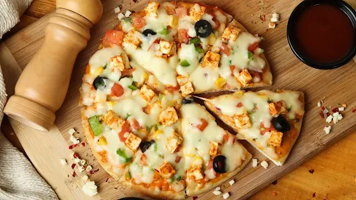 Peri Peri Paneer Pizza