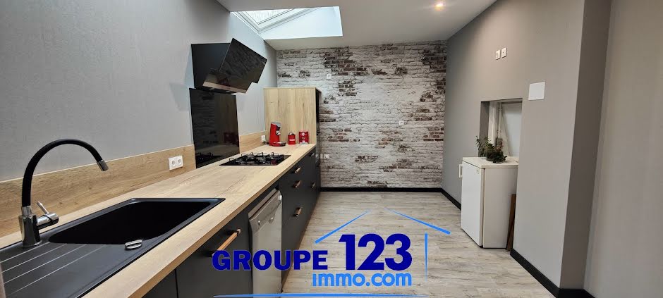 Vente maison 5 pièces 151 m² à Brion (89400), 173 000 €