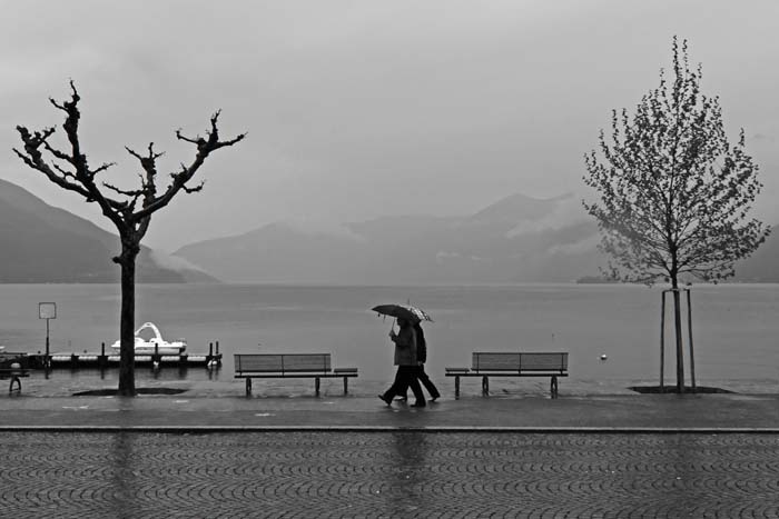 Lago Maggiore con pioggia di Ticino-Joana