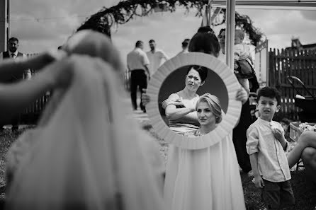 Wedding photographer Sabin Florin (sabinfotograf). Photo of 23 August 2022