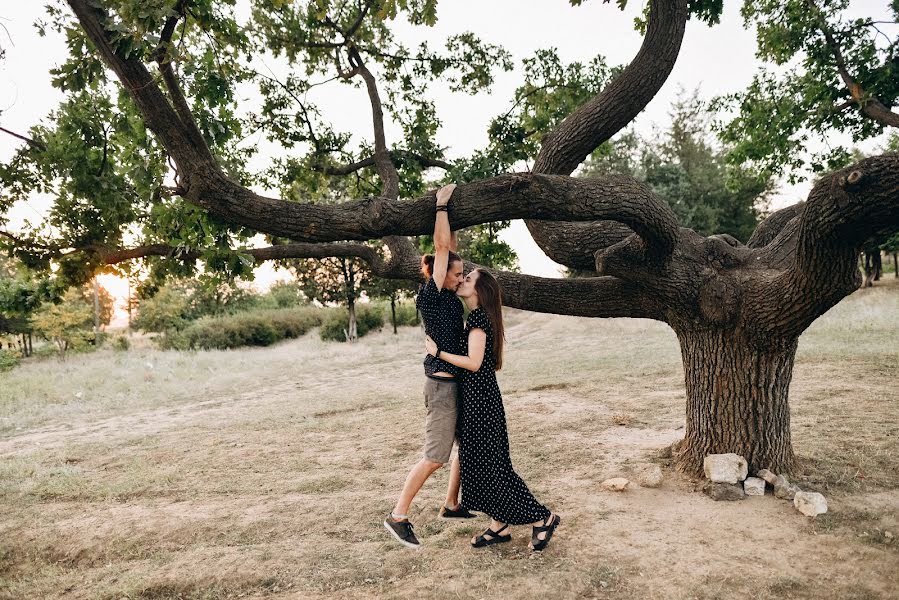 Fotógrafo de casamento Anna Artemenko (artemenko84). Foto de 8 de setembro 2018