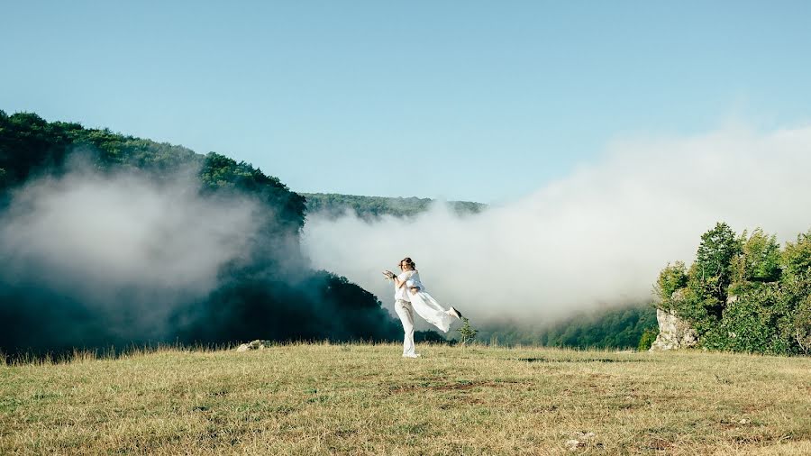 Fotógrafo de casamento Aleksandr Solodukhin (solodfoto). Foto de 2 de setembro 2016