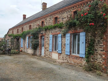 maison à Saint pierre a champ (79)