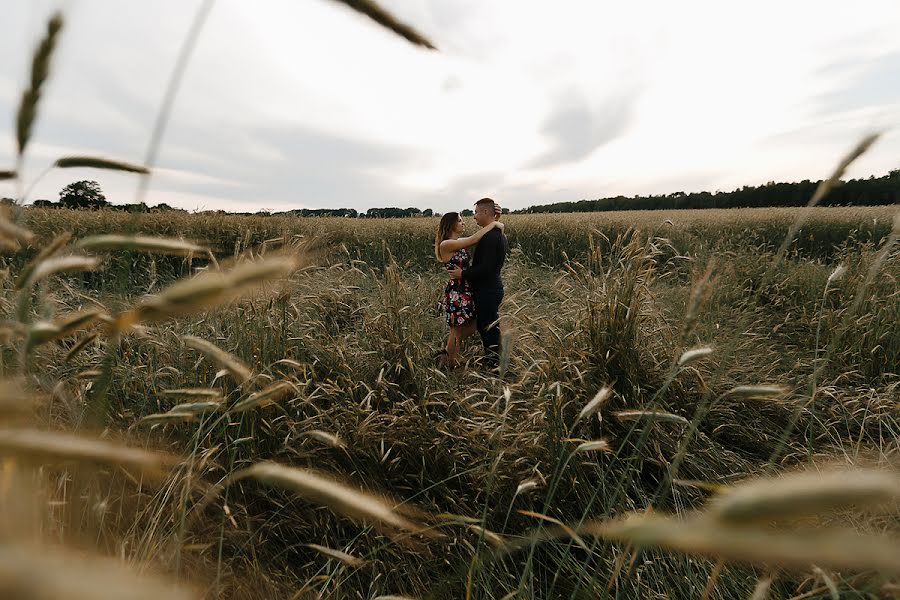 Bröllopsfotograf Irina Kudin (kudinirina). Foto av 9 juli 2020