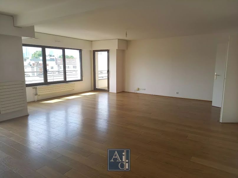 Location  appartement 5 pièces 118.43 m² à Levallois-Perret (92300), 3 580 €