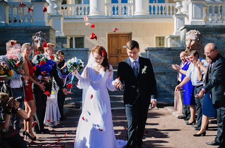 Fotógrafo de casamento Aleksandra Shinkareva (divinephoto). Foto de 8 de abril 2016