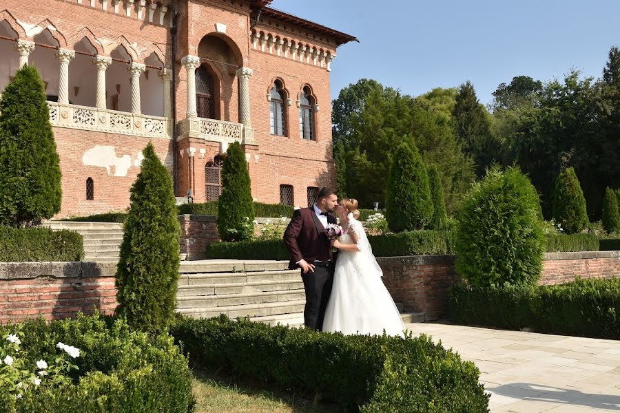 Düğün fotoğrafçısı Romeo Aurel Seliste (selromtv). 30 Ocak 2019 fotoları