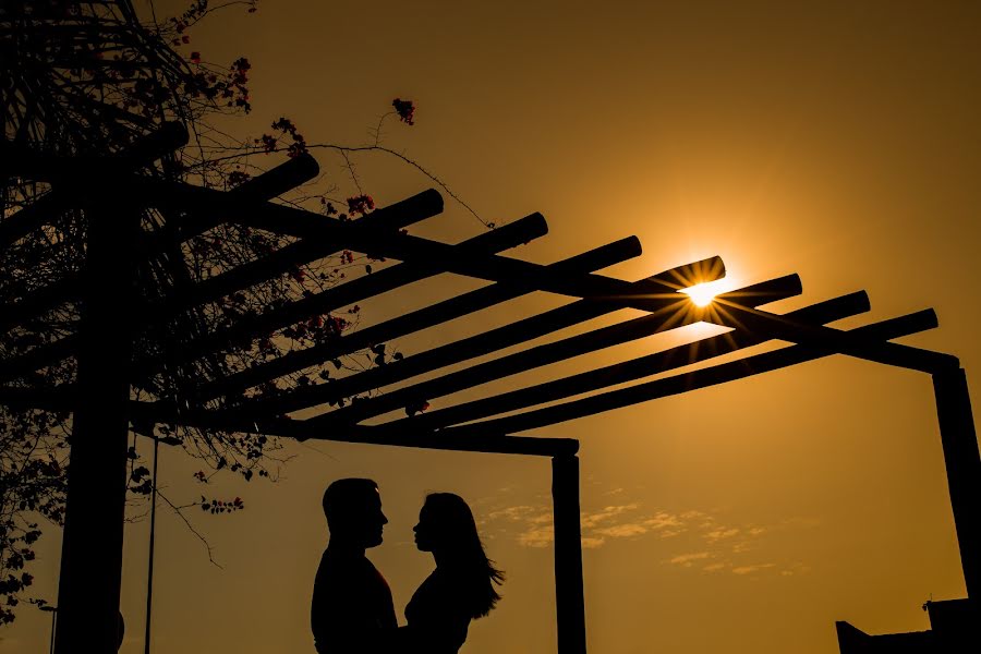 Fotógrafo de casamento Rodrigo Neves (rodrigoneves). Foto de 9 de abril 2020