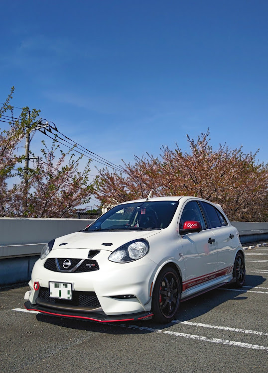 マーチのサクラと愛車・ホットハッチで行こうぜぇ🔥・葉桜・バルキリープラモ・そうさんに感謝に関するカスタム事例の投稿画像7枚目