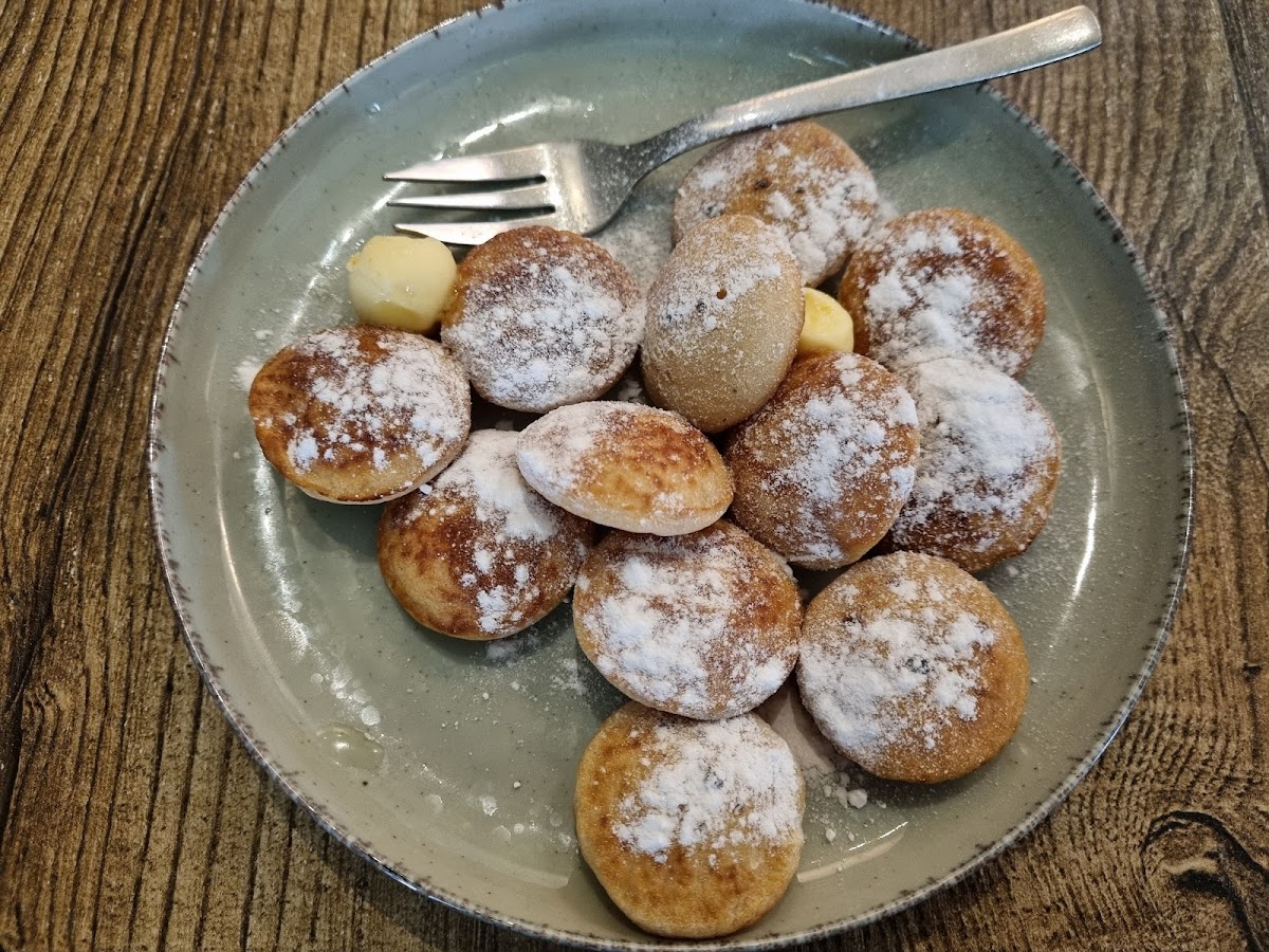 "poffertjes"