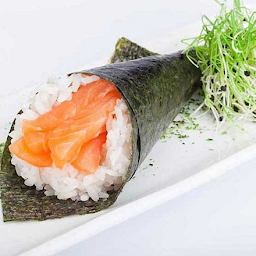 Salmon & Avocado Handroll (1pc)