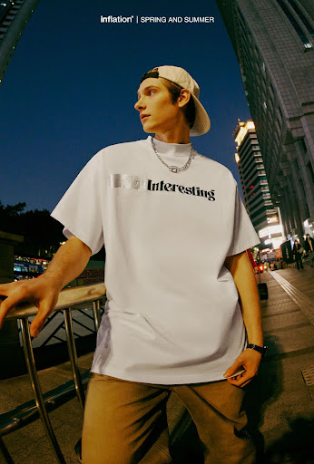 Title 18, American style small turtleneck tee with silico...