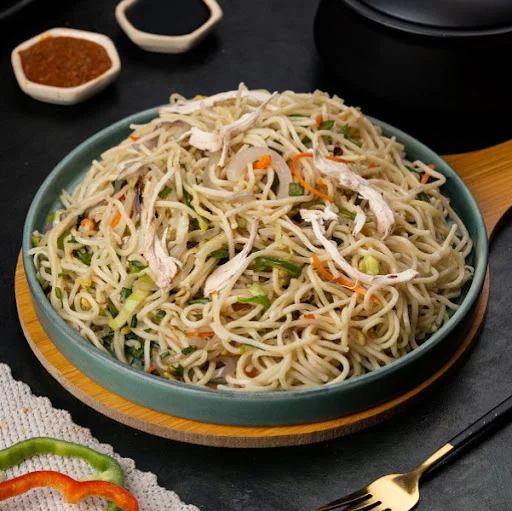 Chicken Hakka Noodles