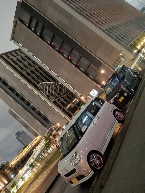 ステラの街宣車仕様・名古屋某所・ムーヴキャンバス・初コラボ・5月もよろしくお願いしますに関するカスタム事例の投稿画像9枚目