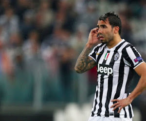 Tevez snoept Milan eerste punten af