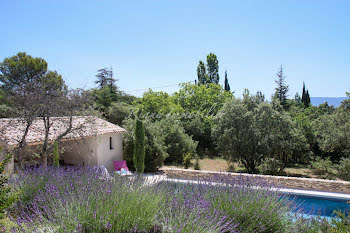 maison à Cabrières-d'Avignon (84)