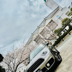 ミニ クロスオーバー クーパーD