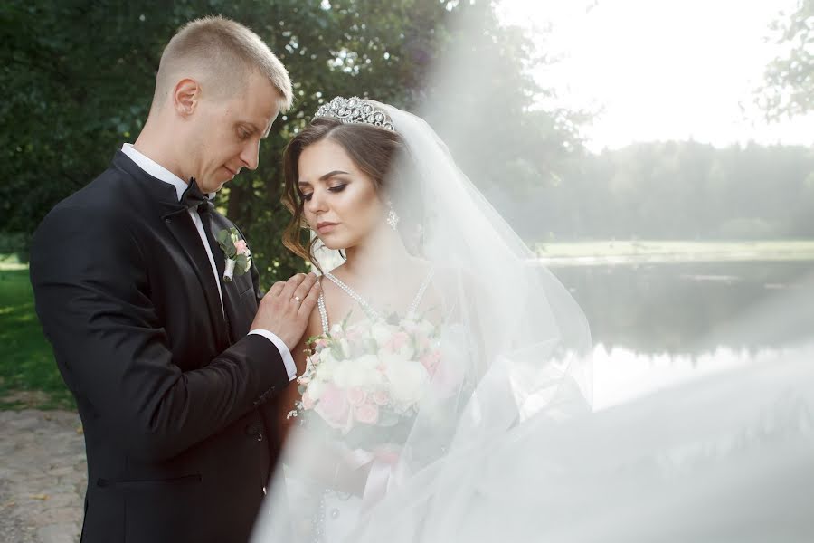 Wedding photographer Anastasiya Svorob (svorob1305). Photo of 6 December 2018