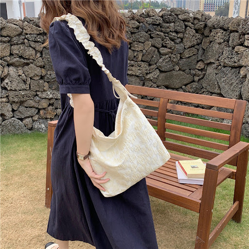 Title 3, Lovely Girl Pleated Shoulder Strap Shoulder Bag...