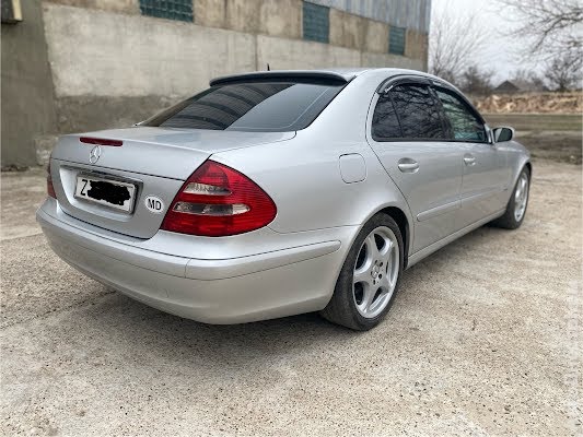 продам авто Mercedes E 220 E-klasse (W211) фото 3