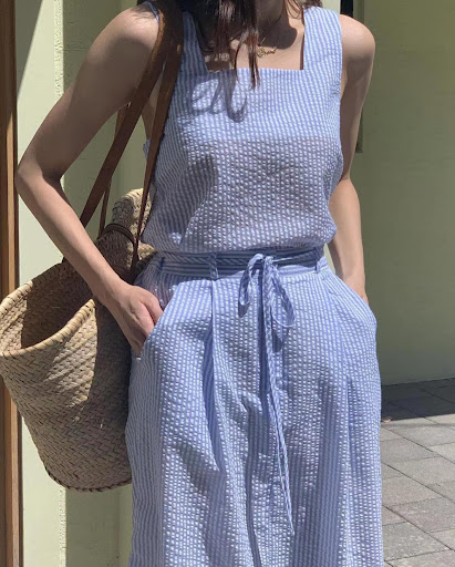 Title 4, Tied High Waist Skirt Two-piece Suit for an ele...