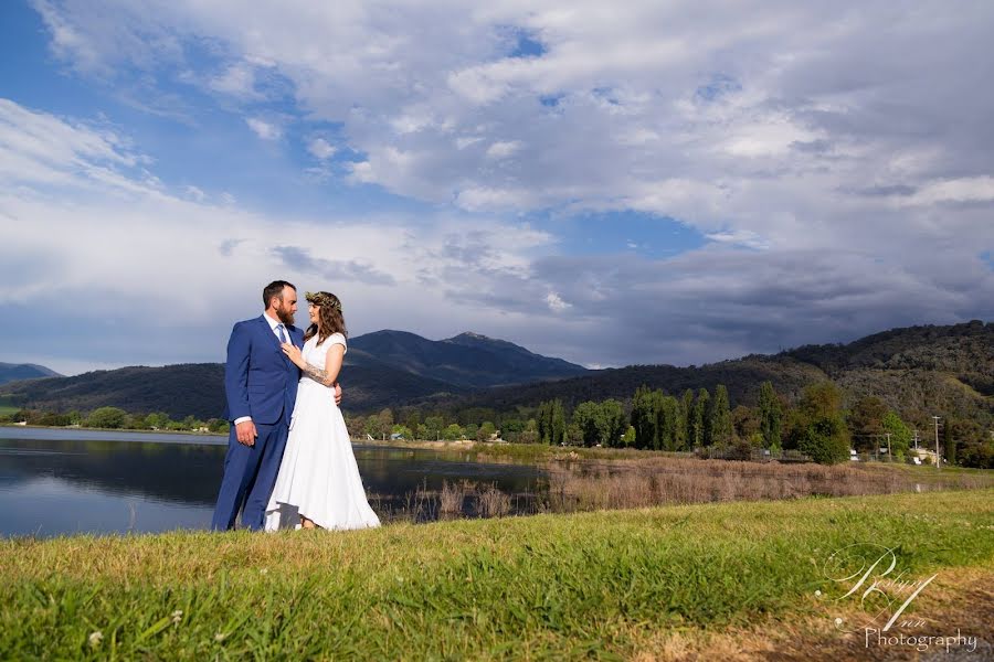 Fotografo di matrimoni Roslyn Ann (roslyn). Foto del 11 febbraio 2019