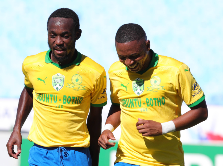 Mamelodi Sundowns duo Peter Shalulile (left) and Andile Jali are among the players who had a good DStv Premiership season.