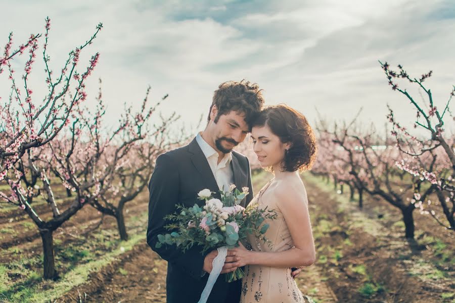 Fotógrafo de casamento Olga Vasileva (morgana). Foto de 19 de abril 2016