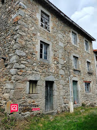 maison à Celles-sur-Durolle (63)