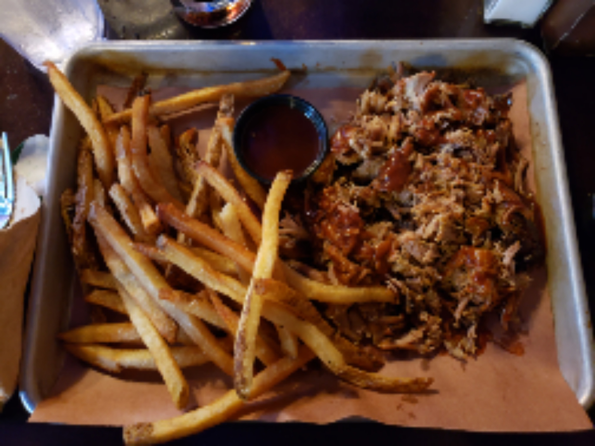 Pulled pork platter, fries are cooked in shared fryer