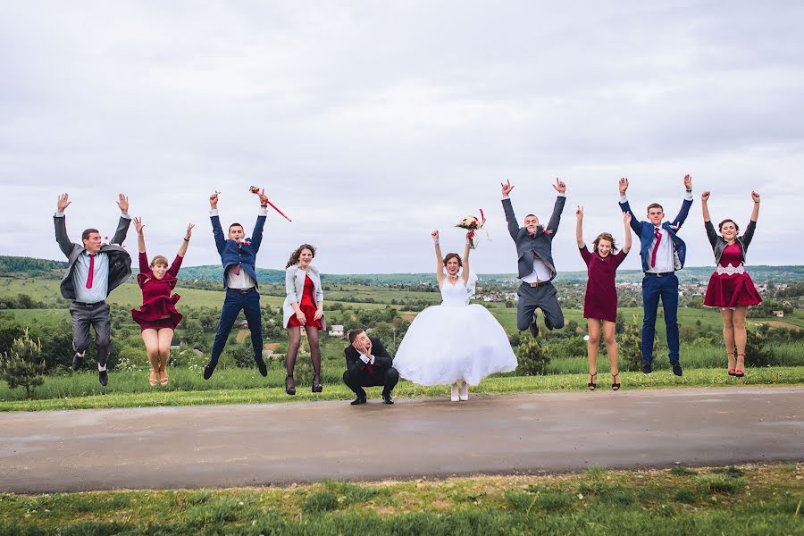 Fotógrafo de casamento Evgeniy Rogozov (evgenii). Foto de 19 de dezembro 2016