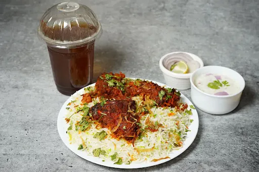 Chicken Tandoori Biryani With Lemon Iced Tea