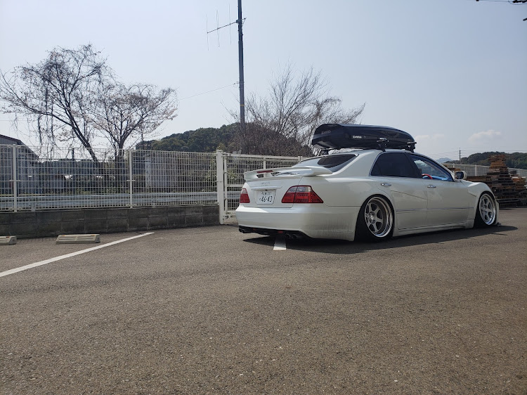 クラウンアスリートのmeister L1に関するカスタム事例の投稿画像2枚目