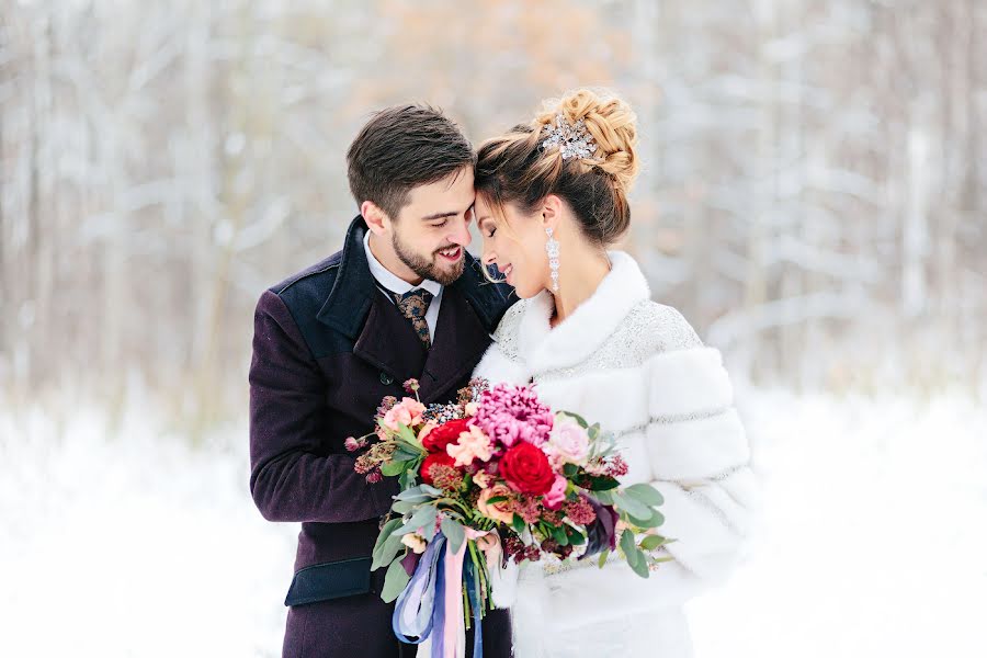 Wedding photographer Darya Zhukova (minibu). Photo of 9 November 2016