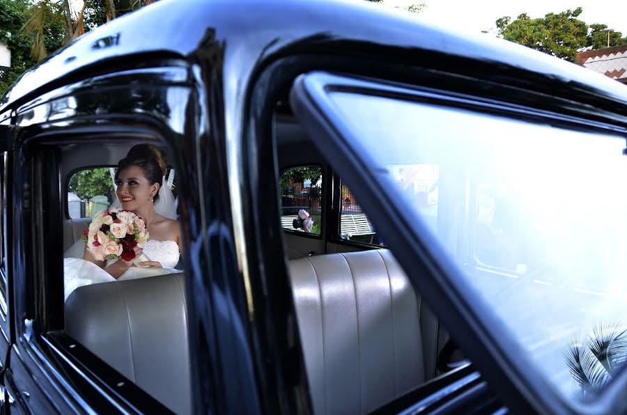 Fotógrafo de bodas Adrian Dario (imagen54). Foto del 12 de junio 2018