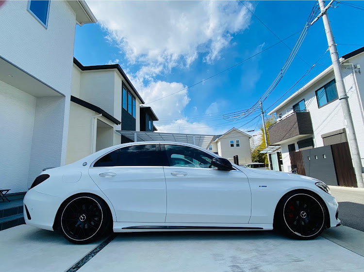 Cクラス セダンの春の交通安全週間・密会♡・シーケンシャルウィンカー・目指せPickUpCarsに関するカスタム事例の投稿画像1枚目