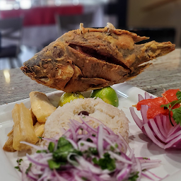 Pescado Frito (Entero)