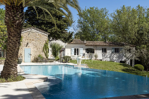 Villa avec piscine 2