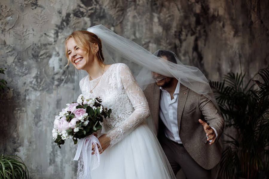 Fotografo di matrimoni Mariya Kharlamova (maryharlamova). Foto del 3 luglio 2019