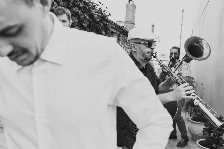 Fotógrafo de casamento Despina Tasoudi (whitezeppelin). Foto de 12 de novembro 2023