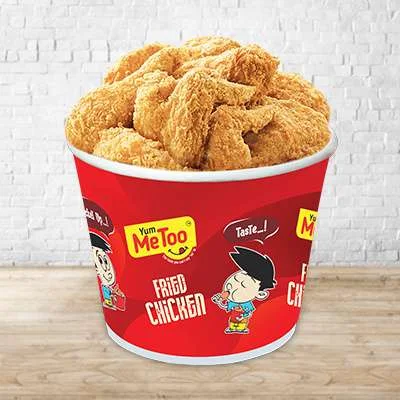 Hot & Crunchy Chicken Bucket - 8 Pcs