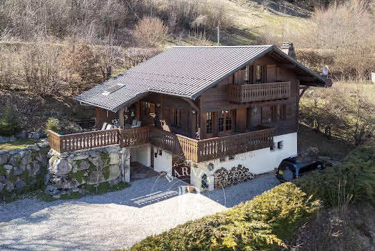 Chalet with panoramic view