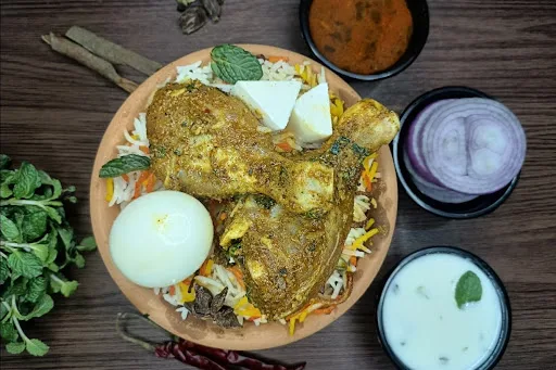 Maharaja Murg Dum Biryani In Matka[1/2 Kg]