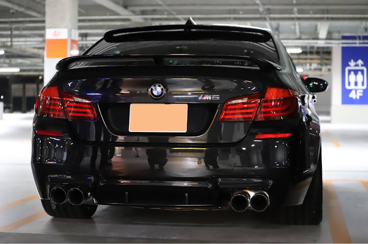 M5のbmw・M5・ハーマン・セダン・ドライブに関するカスタム事例の投稿画像3枚目