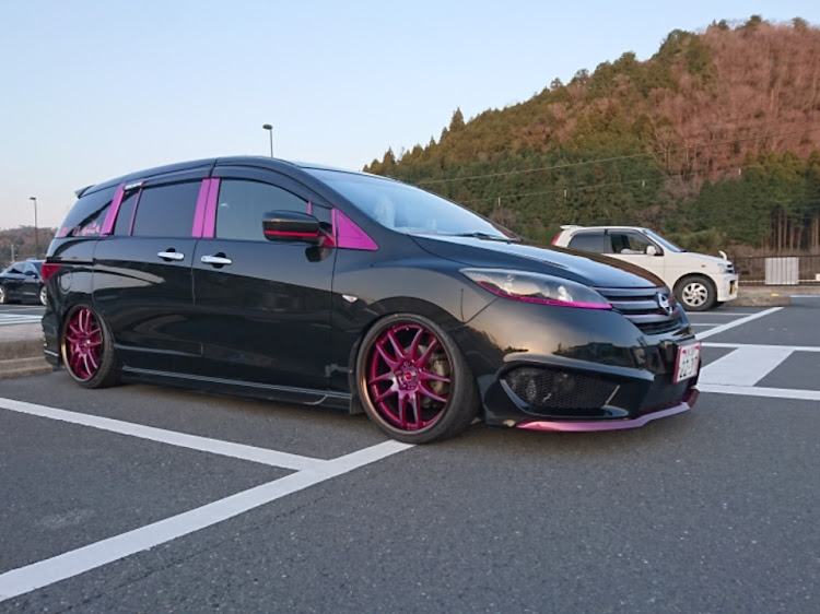 ラフェスタ ハイウェイスターのwork・ホイール交換・ツライチに関するカスタム事例の投稿画像1枚目