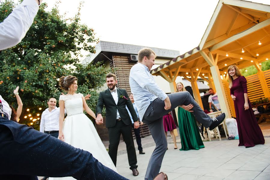 Wedding photographer Valentina Tvardovskaya (phototvardovskay). Photo of 30 March 2018