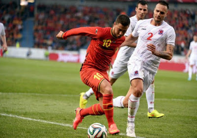 Hazard looft prestatie Lukaku: "Maar heb liever dat hij er op WK drie tegen de touwen trapt"
