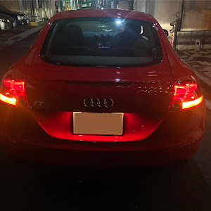 TT クーペ 2.0TFSI